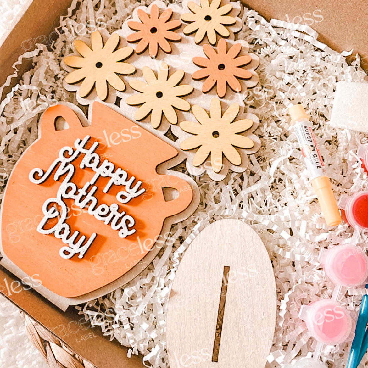Wood Mother's Day DIY Paint Kit